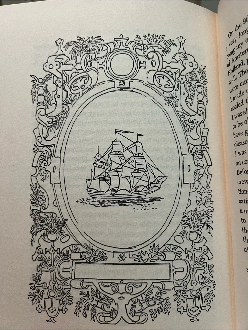 Gulliver's Travels Decorative Hardcover — Gray, Yellow & Red